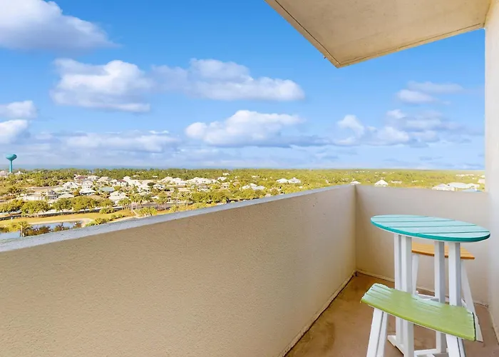 Coastal With Access Pool Sauna And Tennis Courts Gulf Shores