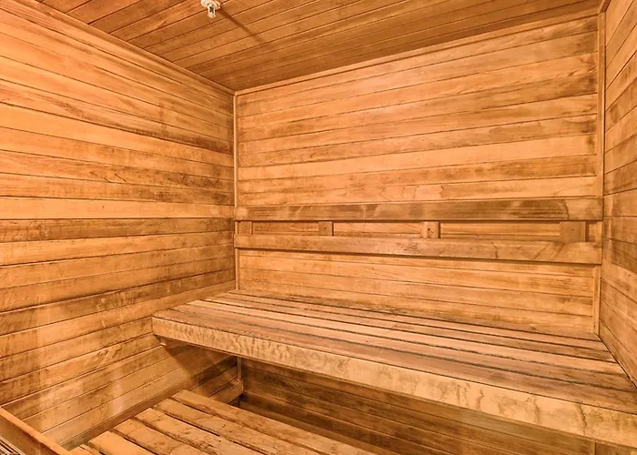 Coastal With Access Pool Sauna And Tennis Courts Holiday home *